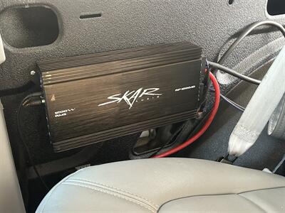 1993 Chevrolet Blazer - Photo 16 - Stanton, CA 90680