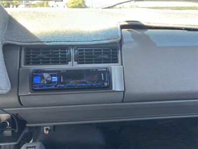 1993 Chevrolet Blazer - Photo 13 - Stanton, CA 90680