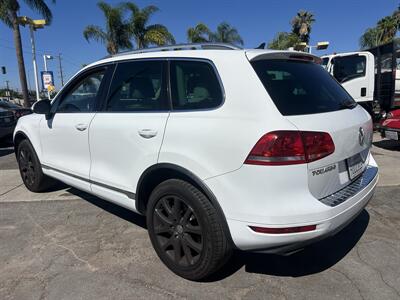 2013 Volkswagen Touareg VR6 Sport   - Photo 7 - Stanton, CA 90680