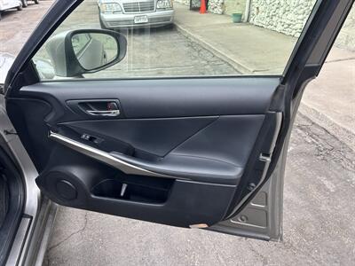 2014 Lexus IS   - Photo 14 - Stanton, CA 90680