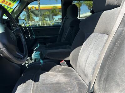 2001 Chevrolet Silverado 2500 LS 4dr Extended Cab LS   - Photo 10 - Stanton, CA 90680