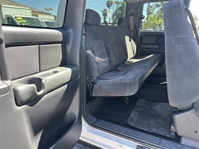 2001 Chevrolet Silverado 2500 LS 4dr Extended Cab LS   - Photo 15 - Stanton, CA 90680