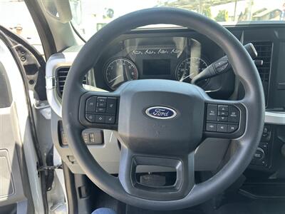 2025 Ford F-250 XLT   - Photo 17 - Long Beach, CA 90805