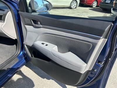 2019 Hyundai ELANTRA SEL   - Photo 16 - Long Beach, CA 90805