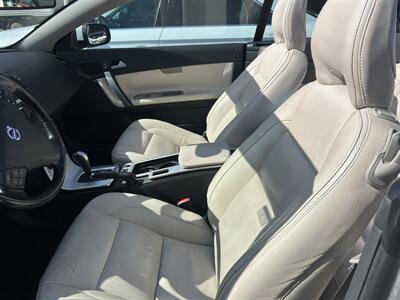 2011 Volvo C70 T5   - Photo 9 - Stanton, CA 90680