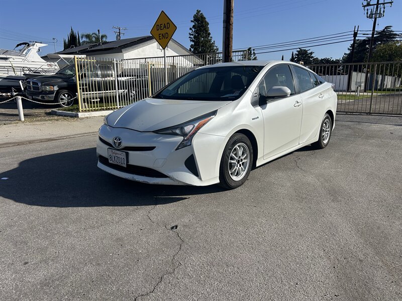 2016 Toyota Prius Two