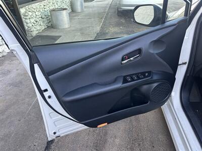 2016 Toyota Prius Two   - Photo 16 - Stanton, CA 90680
