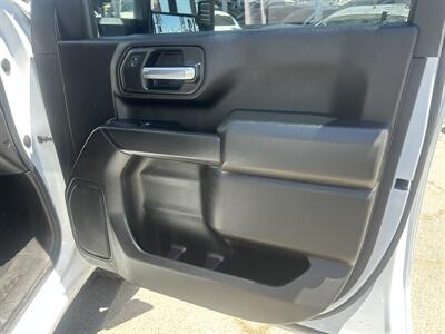 2022 GMC Sierra 2500 Pro   - Photo 19 - Long Beach, CA 90805