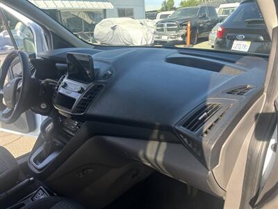 2019 Ford Transit Connect XLT   - Photo 15 - Long Beach, CA 90805