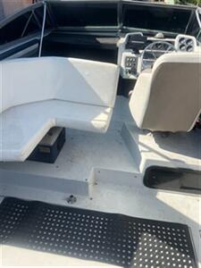 1990 Four Winns 265 Vista   - Photo 22 - Long Beach, CA 90805