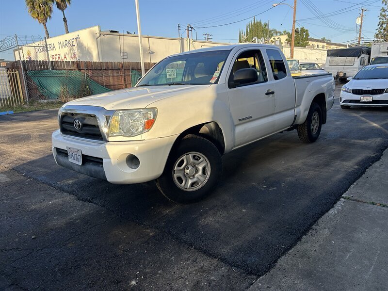 2006 Toyota Tacoma Base