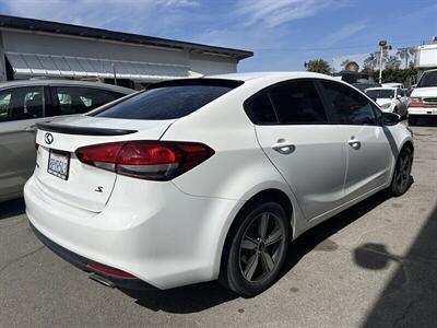 2018 Kia Forte S - Photo 5 - Long Beach, CA 90805