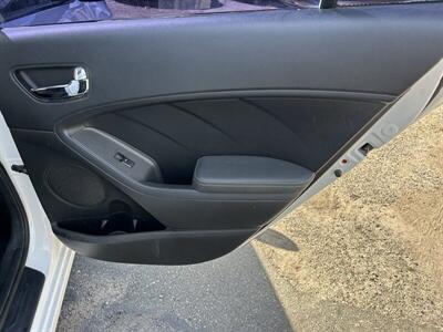 2018 Kia Forte S   - Photo 16 - Stanton, CA 90680
