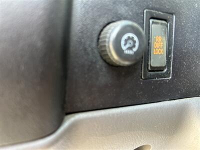 2004 Toyota Tacoma PreRunner V6  SR5 - Photo 11 - Long Beach, CA 90805