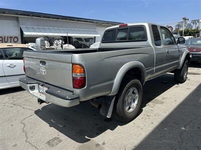 2004 Toyota Tacoma PreRunner V6  SR5 - Photo 5 - Long Beach, CA 90805