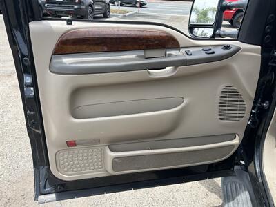 2001 Ford F-250 Lariat   - Photo 10 - Stanton, CA 90680