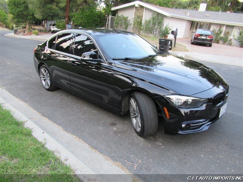 2017 BMW 330i   - Photo 9 - Sherman Oaks, CA 91423