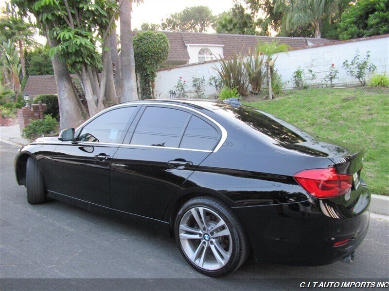 2017 BMW 330i   - Photo 4 - Sherman Oaks, CA 91423