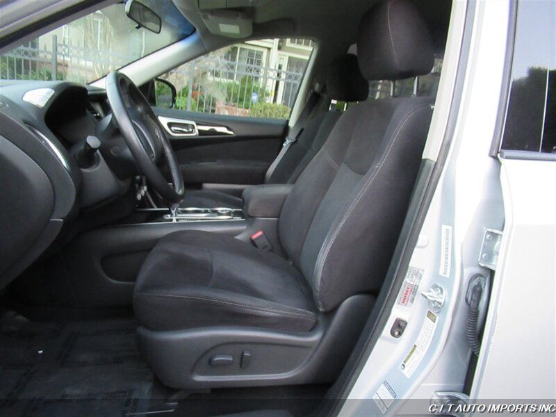 2013 Nissan Pathfinder SV   - Photo 14 - Sherman Oaks, CA 91423