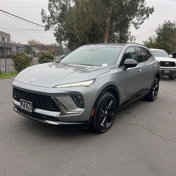 2024 Buick Envision Sport Touring   - Photo 2 - Sherman Oaks, CA 91423