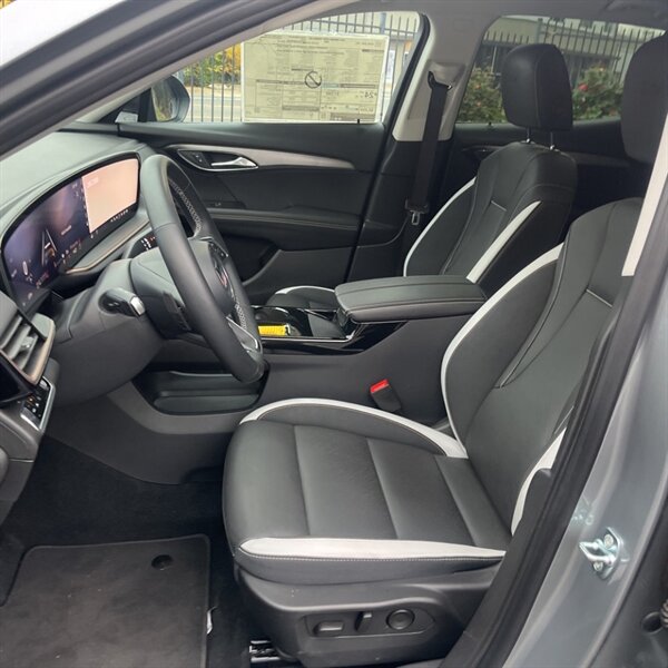 2024 Buick Envision Sport Touring   - Photo 17 - Sherman Oaks, CA 91423