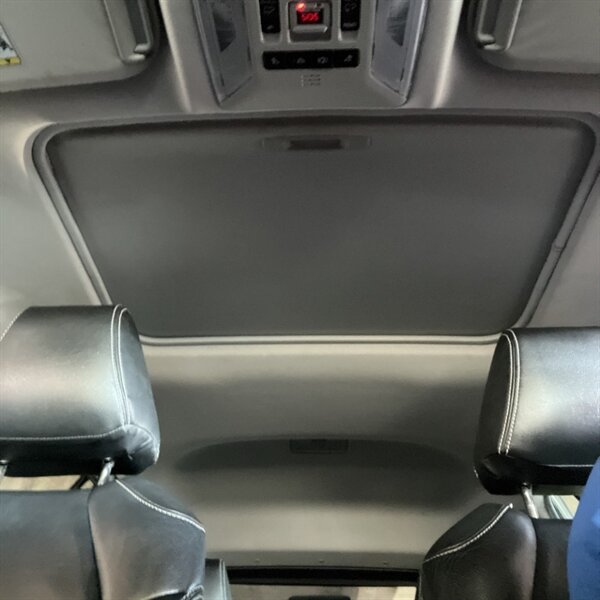 2019 Toyota RAV4 XLE   - Photo 23 - Sherman Oaks, CA 91423