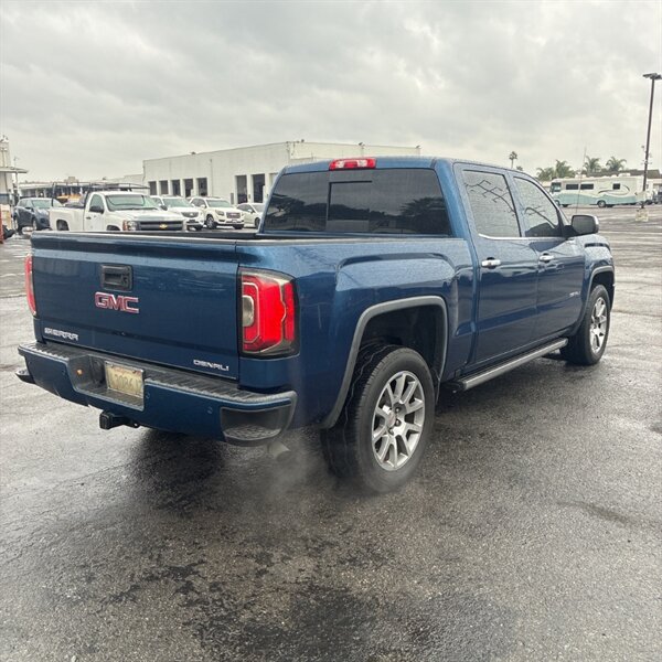 2017 GMC Sierra 1500 Denali   - Photo 6 - Sherman Oaks, CA 91423
