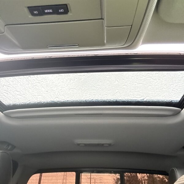 2017 GMC Sierra 1500 Denali   - Photo 25 - Sherman Oaks, CA 91423