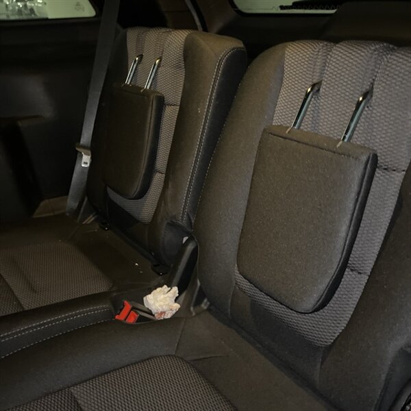 2018 Ford Explorer XLT   - Photo 13 - Sherman Oaks, CA 91423