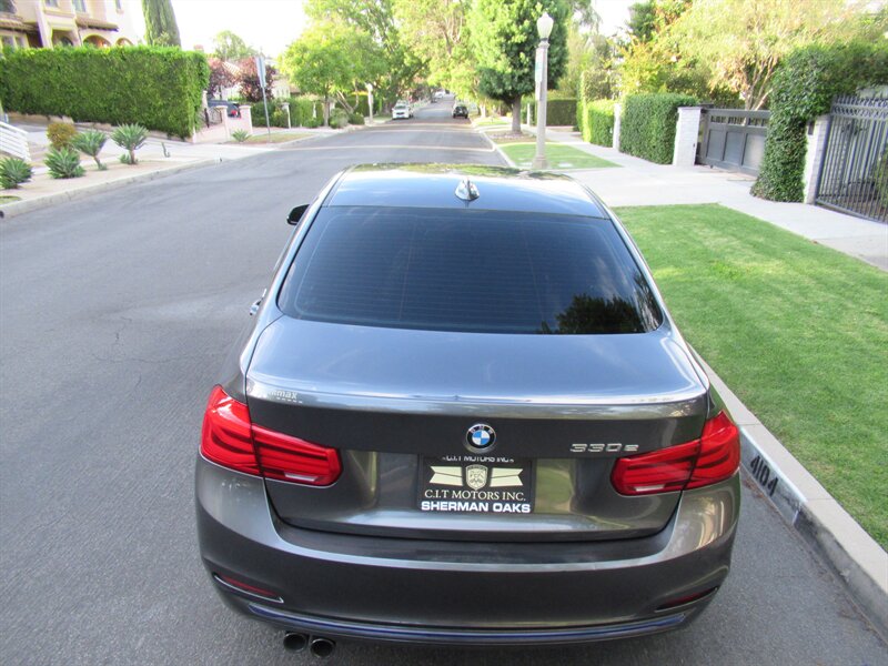 2018 BMW 3 Series 330e iPerformance   - Photo 6 - Sherman Oaks, CA 91423