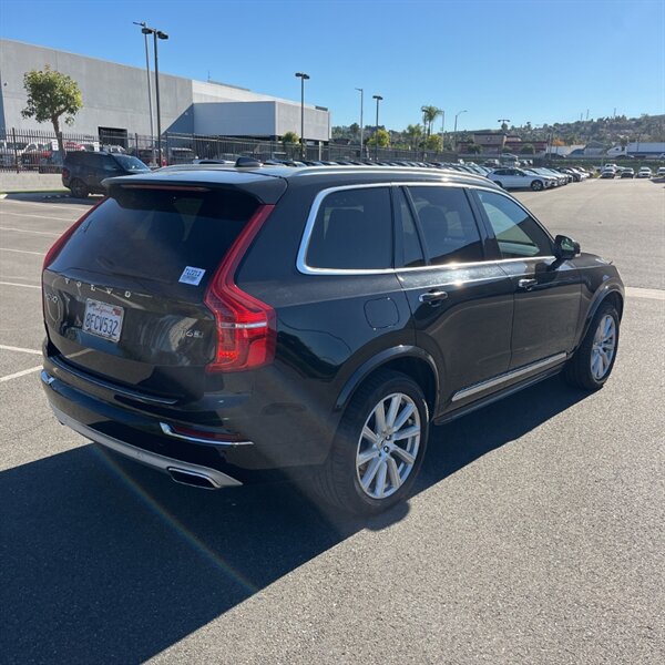2018 Volvo XC90 T6 Inscription   - Photo 8 - Sherman Oaks, CA 91423