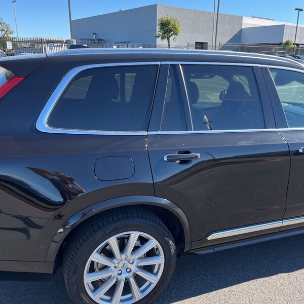 2018 Volvo XC90 T6 Inscription   - Photo 7 - Sherman Oaks, CA 91423