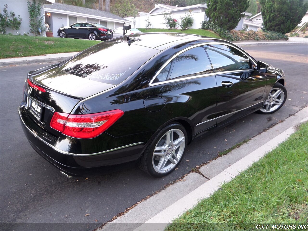 2013 Mercedes-Benz E 350   - Photo 8 - Sherman Oaks, CA 91423