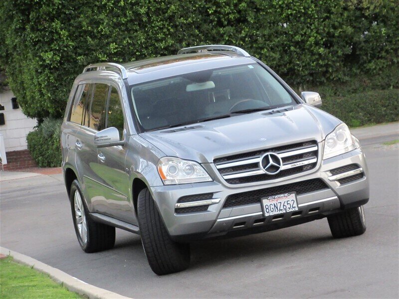 2012 Mercedes-Benz GL 350 BlueTEC   - Photo 2 - Sherman Oaks, CA 91423