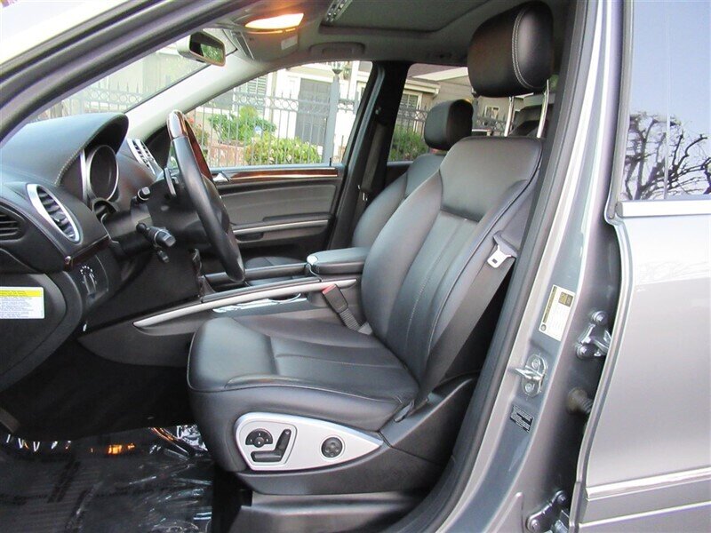2012 Mercedes-Benz GL 350 BlueTEC   - Photo 15 - Sherman Oaks, CA 91423