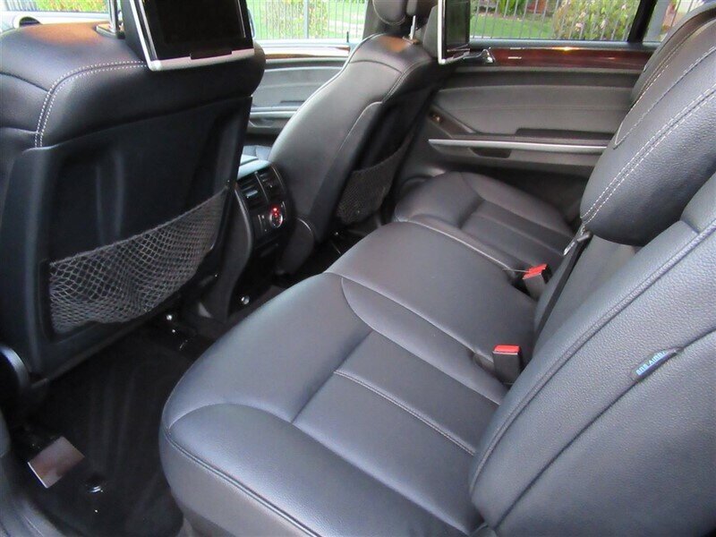 2012 Mercedes-Benz GL 350 BlueTEC   - Photo 29 - Sherman Oaks, CA 91423