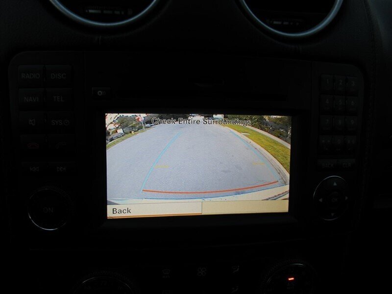 2012 Mercedes-Benz GL 350 BlueTEC   - Photo 25 - Sherman Oaks, CA 91423