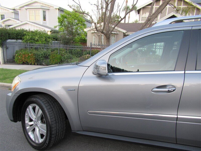 2012 Mercedes-Benz GL 350 BlueTEC   - Photo 45 - Sherman Oaks, CA 91423