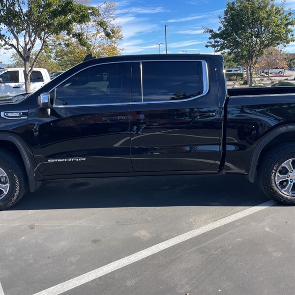 2023 GMC Sierra 1500 SLE   - Photo 4 - Sherman Oaks, CA 91423