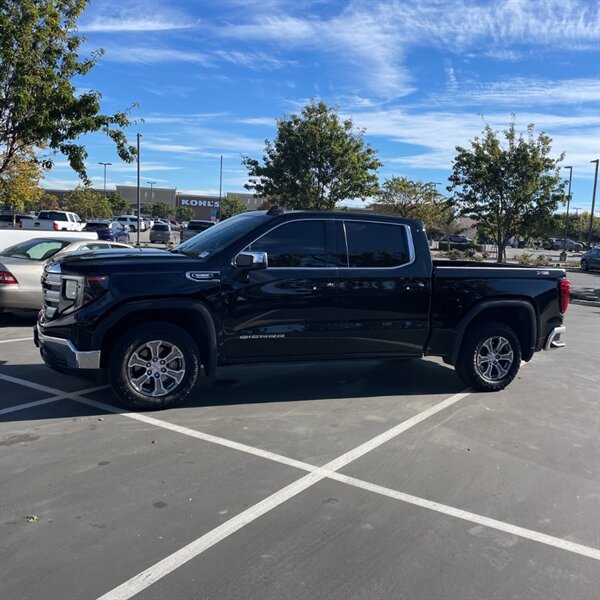 2023 GMC Sierra 1500 SLE   - Photo 3 - Sherman Oaks, CA 91423