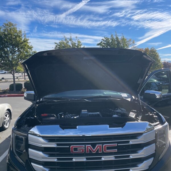 2023 GMC Sierra 1500 SLE   - Photo 13 - Sherman Oaks, CA 91423