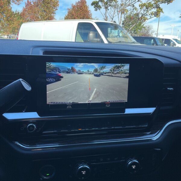 2023 GMC Sierra 1500 SLE   - Photo 20 - Sherman Oaks, CA 91423