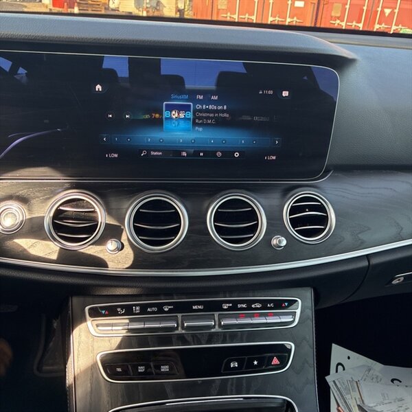 2022 Mercedes-Benz E 450 4MATIC   - Photo 22 - Sherman Oaks, CA 91423