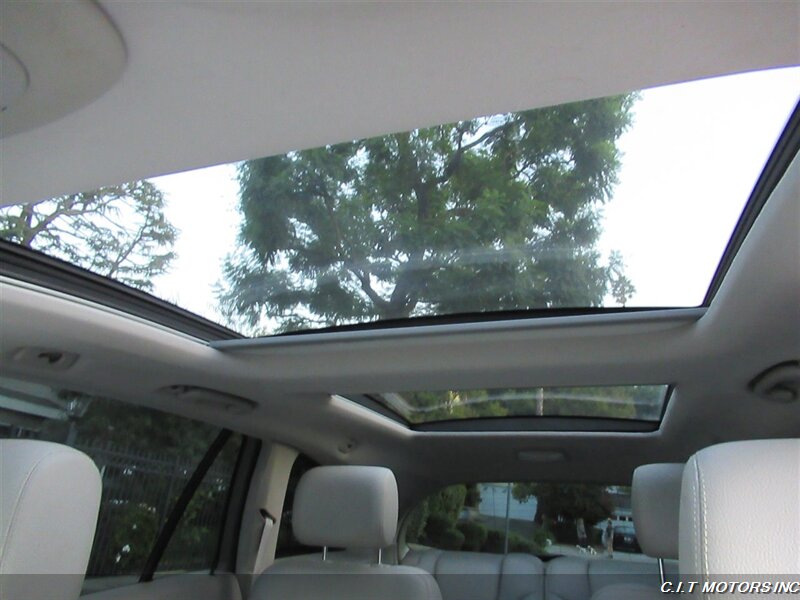 2007 Mercedes-Benz R 350   - Photo 22 - Sherman Oaks, CA 91423