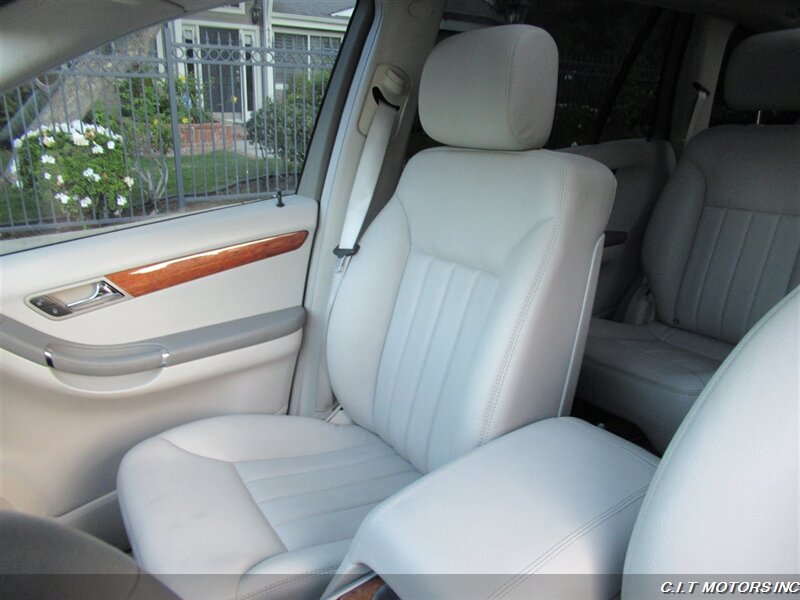 2007 Mercedes-Benz R 350   - Photo 14 - Sherman Oaks, CA 91423