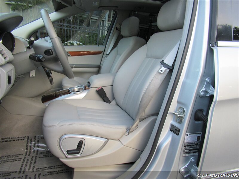 2007 Mercedes-Benz R 350   - Photo 12 - Sherman Oaks, CA 91423