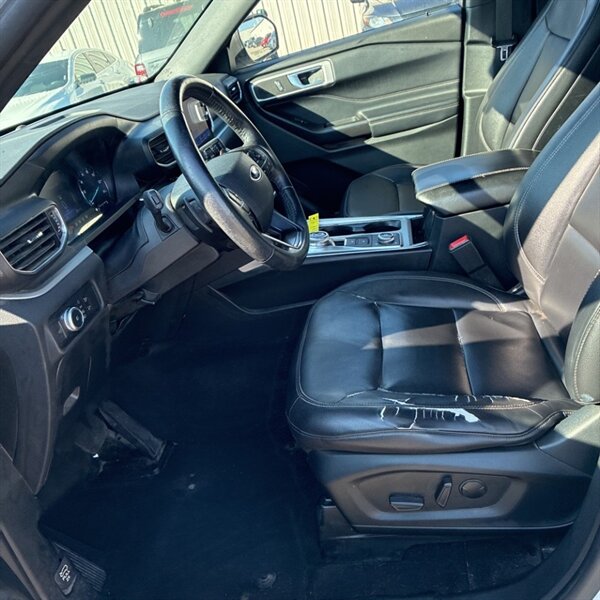2020 Ford Explorer XLT   - Photo 17 - Sherman Oaks, CA 91423