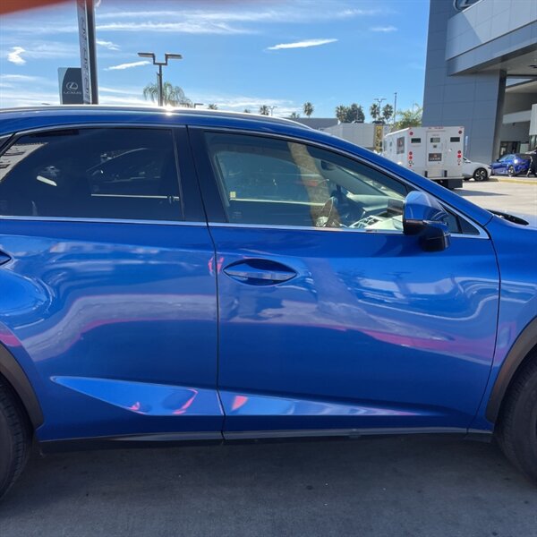 2019 Lexus NX 300   - Photo 5 - Sherman Oaks, CA 91423