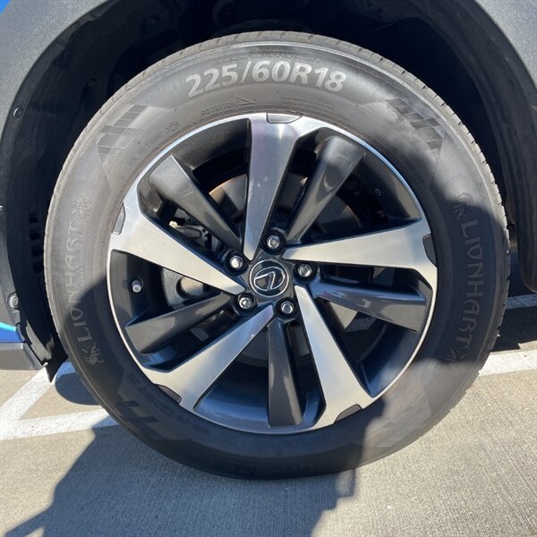 2019 Lexus NX 300   - Photo 12 - Sherman Oaks, CA 91423