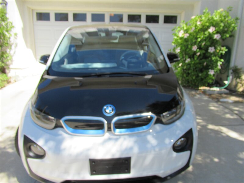 2016 BMW i3   - Photo 14 - Sherman Oaks, CA 91423